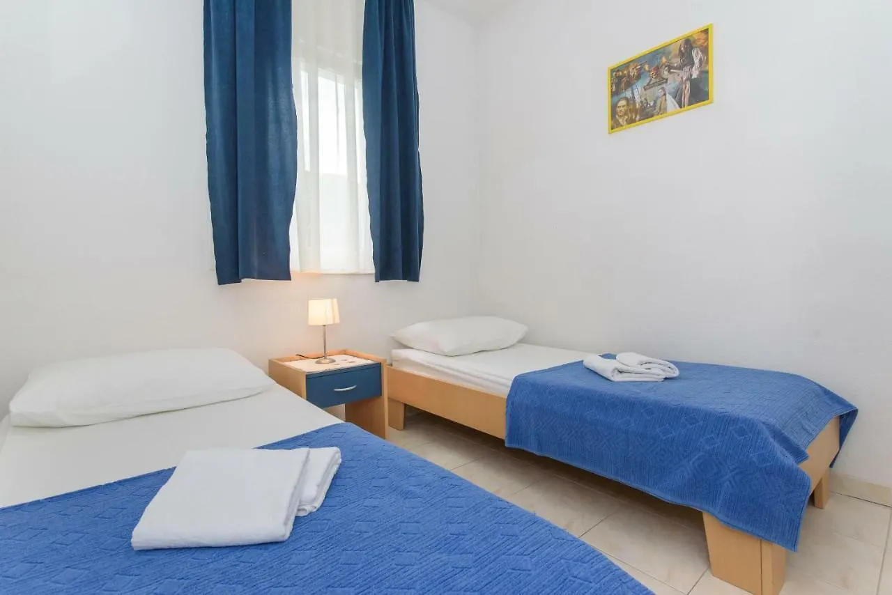 Apartment Apartmani Ivana Kastela