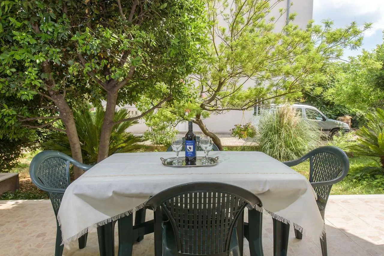 Apartmani Ivana Kastela