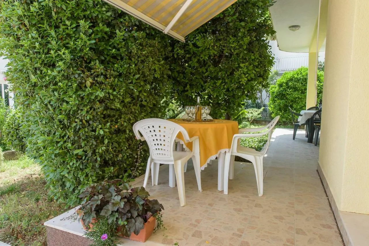 Apartmani Ivana Kastela Croatia